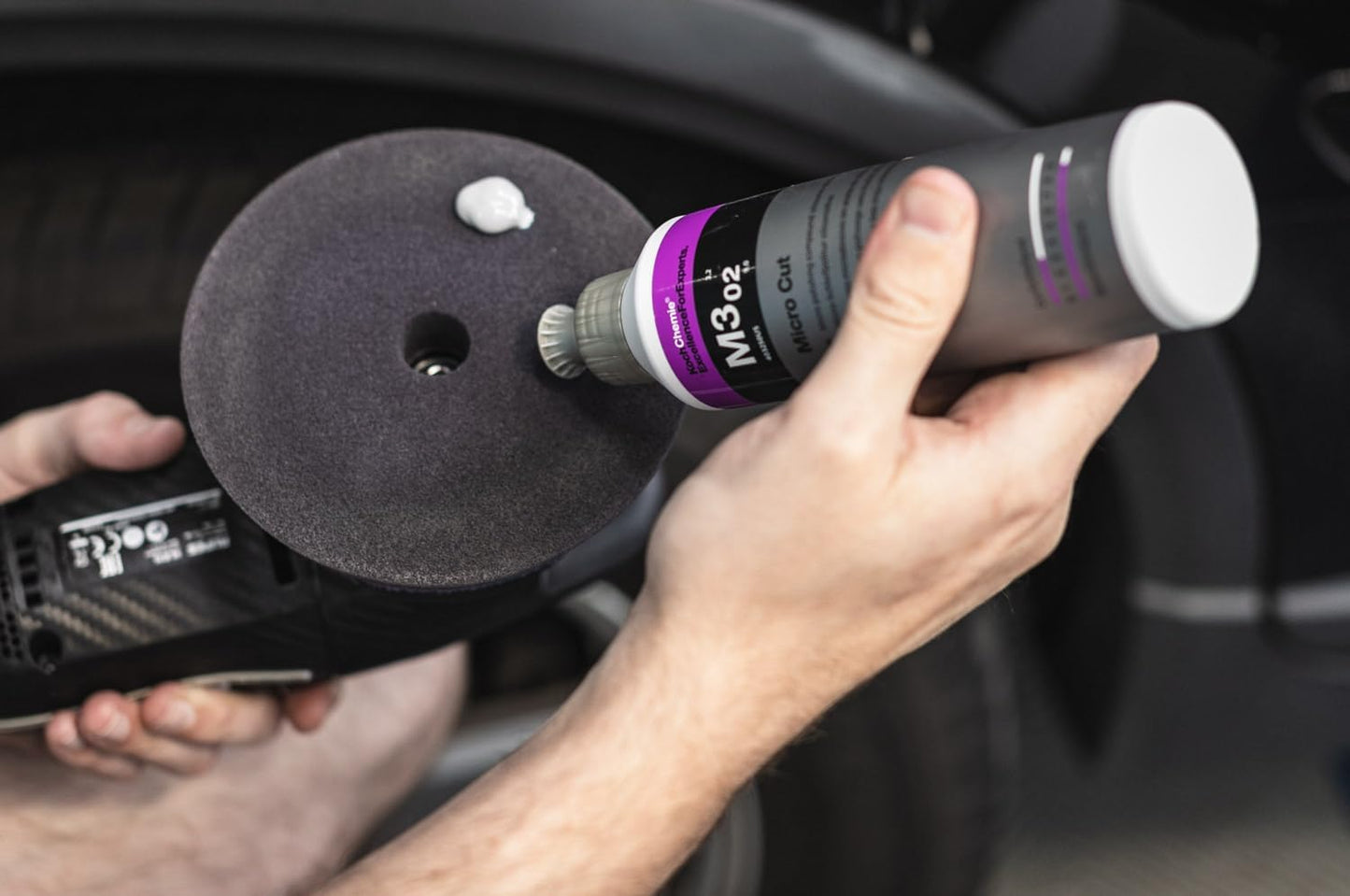 Koch-Chemie - Micro Cut Polishing Compound - Silicone Oil-Free; Permanent Removal of Holograms, Fine Scratches, and Sanding Marks to P3000 Grain Size; High Gloss Finish (250 milliliters)