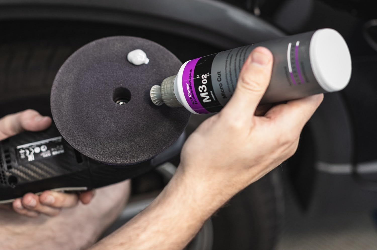 Koch-Chemie - Micro Cut Polishing Compound - Silicone Oil-Free; Permanent Removal of Holograms, Fine Scratches, and Sanding Marks to P3000 Grain Size; High Gloss Finish (250 milliliters)