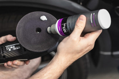 Koch-Chemie - Micro Cut Polishing Compound - Silicone Oil-Free; Permanent Removal of Holograms, Fine Scratches, and Sanding Marks to P3000 Grain Size; High Gloss Finish (250 milliliters)