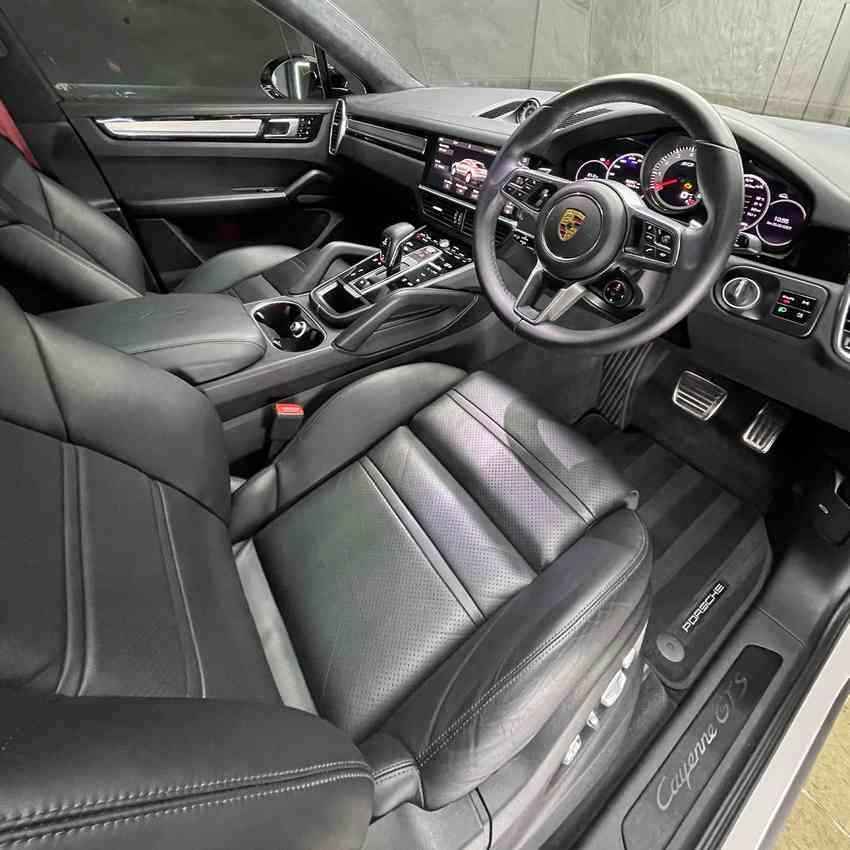 Express Standard Interior Detail & Dressing Package - Static Auto Care